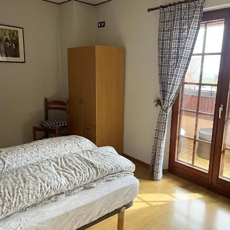 Semesterbostad Maison Spacieuse Pres De Avec Parking Et Balcon Rorschwihr