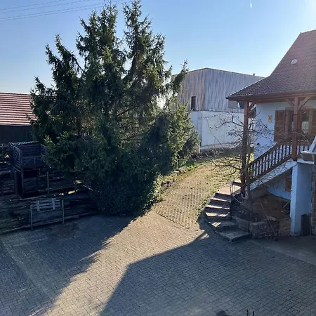 Semesterbostad Maison Spacieuse Pres De Avec Parking Et Balcon *